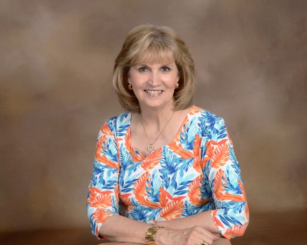 Karen Holcombe